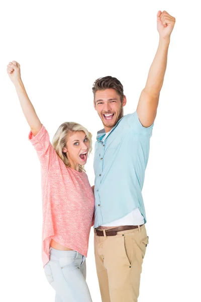 Atractiva pareja sonriendo y animando — Foto de Stock