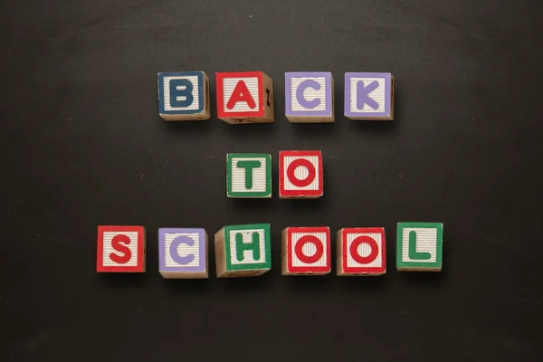 Voltar à mensagem da escola — Fotografia de Stock