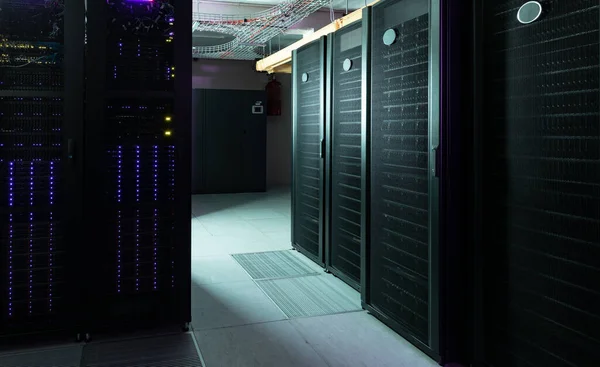 Data Center Multiple Rows Fully Operational Server Racks Modern Cloud — Stock Photo, Image