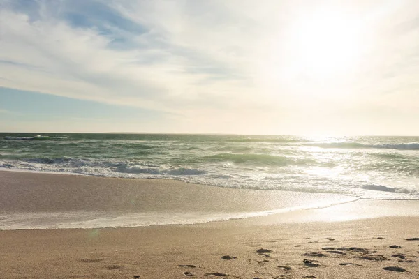 Vue Panoramique Des Vagues Sur Rivage Plage Contre Ciel Par — Photo