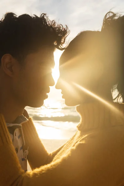 Back Lit Biracial Couple Face Face Romancing Beach Sunset Lifestyle — Stock Photo, Image