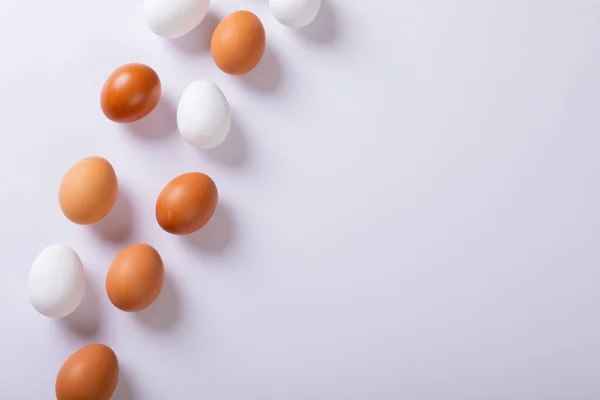 Directly Shot Brown White Eggs Arranged Table Empty Space Unaltered — Stock Photo, Image