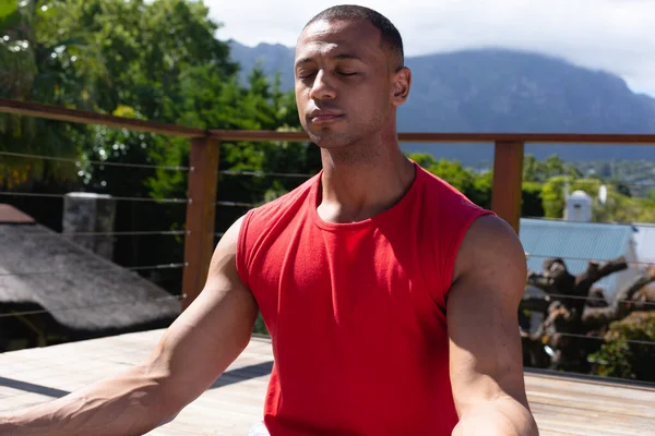 African American Fit Man Meditating Terrace House Meditation Yoga Concept — Stock Photo, Image