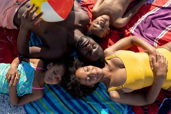 Overhead View African American Family Lying Beach Towel Sleeping Sunny — Stock Photo, Image