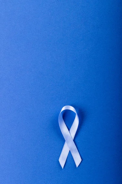 Directly Shot Blue Stomach Cancer Awareness Ribbon Isolated Blue Background — Stock Photo, Image