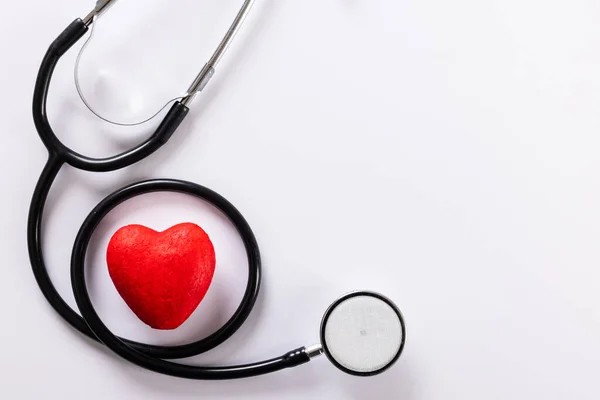 Directly Shot Red Heart Shape Stethoscope White Background Copy Space —  Fotos de Stock