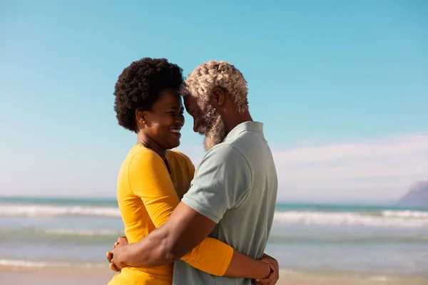 Side View Happy Romantic African American Couple Embracing Dancing Sea — Stock Photo, Image