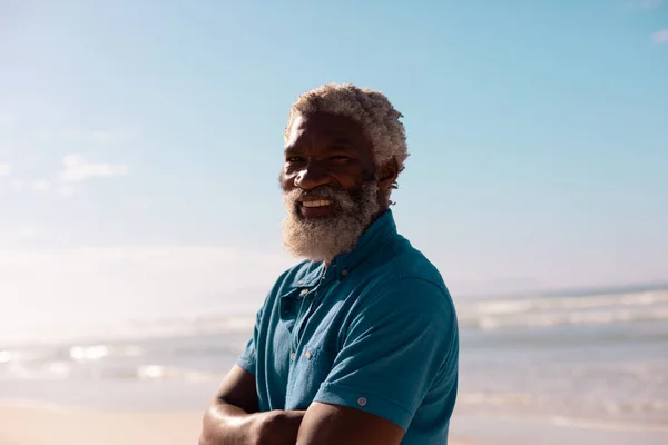 Portrait Smiling Bearded African American Senior Man Gray Hair Standing — Stock Photo, Image
