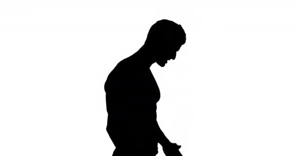 Silueta Musculară Omului Flexând Mușchii Fundal Alb — Videoclip de stoc
