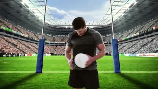 Vakava Rugby Pelaaja Pitää Rugby Pallo Stadionilla — kuvapankkivideo