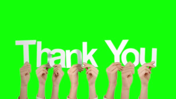 Руки Держащие Благодарность Зеленом Фоне Экрана — стоковое видео