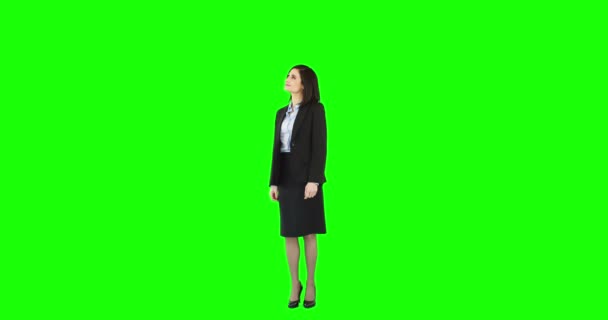 Стоячая Деловая Женщина Большими Пальцами Зеленом Экране — стоковое видео