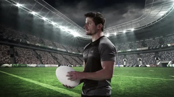 Jugador Rugby Serio Sosteniendo Pelota Rugby Estadio — Vídeo de stock