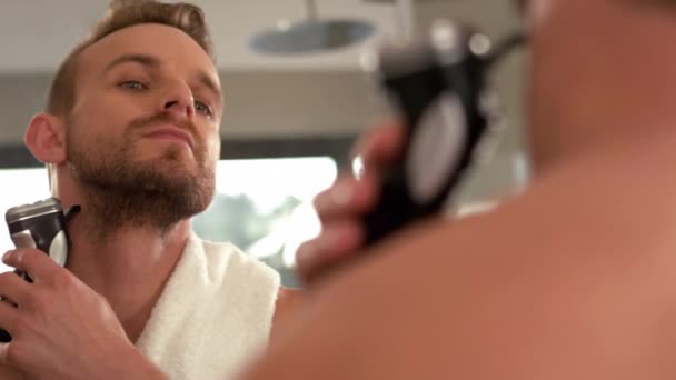Handsome Man Trimming His Beard Bathroom — Stock Video
