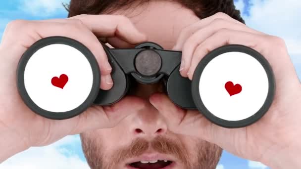 Člověk Při Pohledu Dalekohledem Srdcem — Stock video
