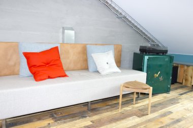 kanepe yastıkları ve kasa