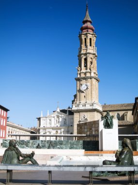 goya, Zaragoza heykeli