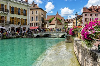 Annecy 'deki Thiou Kanalı.
