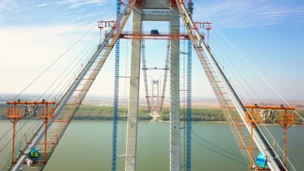 Tulcea Rumania Octubre 2021 Construcción Nuevo Puente Colgante Sobre Danubio — Vídeo de stock