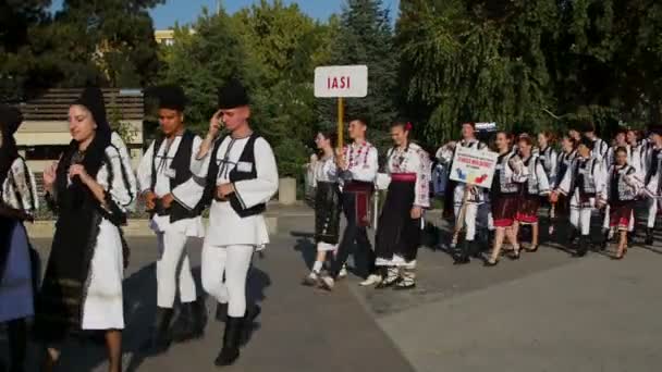 Tulcea Romania August Romanian National Costumes Parade International Folklore Festival — Stock Video