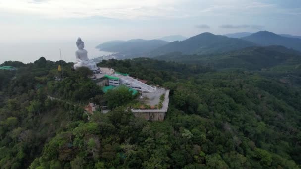 Drone view of the Big Buddha, Thailand. — стоковое видео