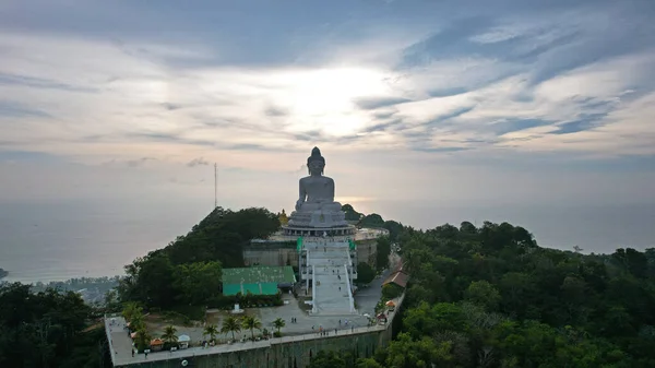 Drone Vista Del Gran Buda Tailandia Gran Buda Está Sentado —  Fotos de Stock