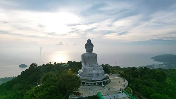 Drone Vista Del Gran Buda Tailandia Gran Buda Está Sentado —  Fotos de Stock