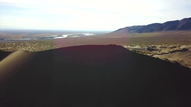 Grandes Dunas Arena Kazajstán Vista Superior Desde Dron Una Duna — Vídeo de stock