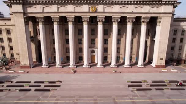Aerial View Old Square Almaty Beautiful Building Resembling Palace Nearby — Stockvideo