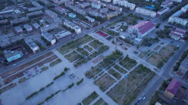 Aerial View Drone Small Town Balkhash Shore Lake Low Houses — Vídeo de Stock