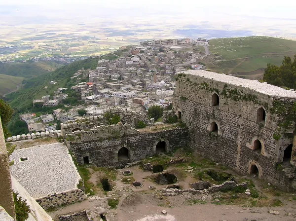 Visa från krak des chevaliers, crusaders fästning, Syrien Royaltyfria Stockbilder