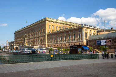 Stockholm, İsveç - 26 Haziran 2016: Kraliyet Kalesi, Eski Şehir Avrupa 'nın en büyük ve en iyi korunmuş ortaçağ şehir merkezlerinden biridir.