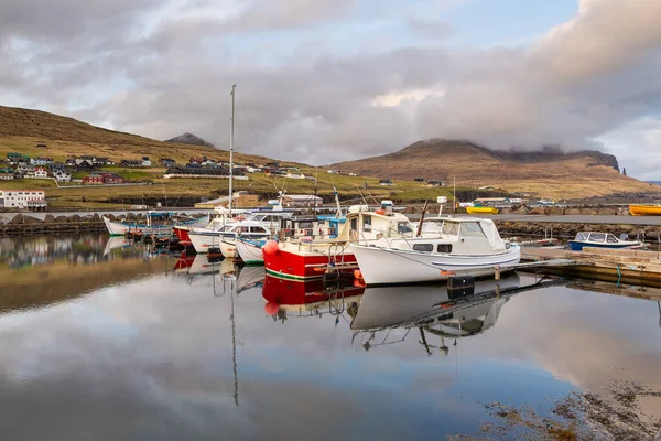 Sandavagur Ilha Faroé Abril 2018 Vista Pequeno Porto Sandavagur Ilha — Fotografia de Stock