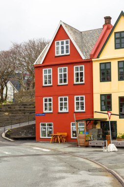 Thorshavn, Faroe Adaları, Danimarka - 03 Mayıs 2018: Thorshavn şehri, Faroe Adaları 'nın başkenti. Renkli konut.