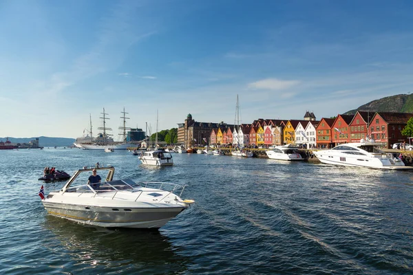 Bergen Norway May 2018 View Bryggen Series Hanseatic Heritage Commercial — Stock Photo, Image