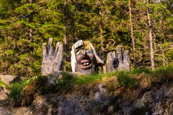 Берген Норвегия Мая 2018 Года Деревянная Красочная Скульптура Мифического Существа — стоковое фото