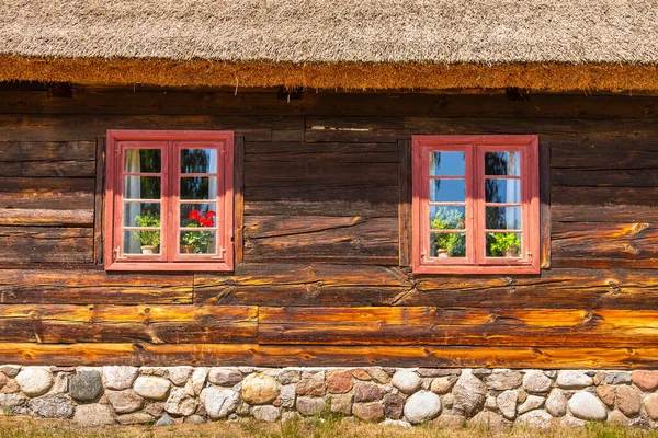 Thatched cottage in open-air museum, Kashubian Ethnographic Park.Wdzydze Kiszewskie, Poland.