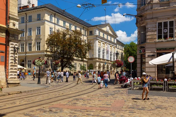 Lviv Ukraine Juni 2018 Traditionelle Gebäude Einer Kopfsteinpflasterstraße Der Historischen — Stockfoto