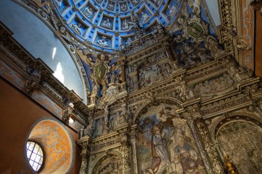 Lviv, Ukrayna - 09 Haziran 2018: Boim Şapeli 'nin içinde, Katedral Meydanı' ndaki dini mimari anıt.