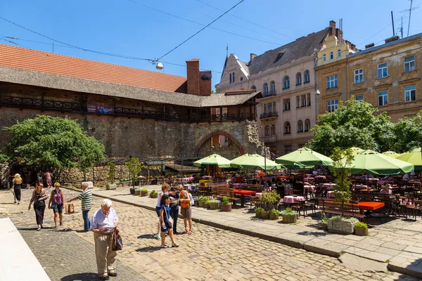 Lviv Ουκρανία Ιουνίου 2018 Παραδοσιακά Κτίρια Στην Ιστορική Παλιά Πόλη — Φωτογραφία Αρχείου