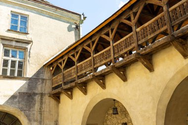 Batı Ukrayna 'nın en büyük şehri Lviv' e 75 kilometre mesafede bulunan Olesko Kalesi..