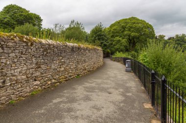 Kirkby Lonsdale, Cumbria, İngiltere - 12 Ağustos 2018: The South Lakeland, Ruskin View.