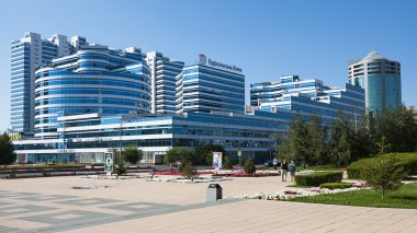 Konut & ofis kompleksi