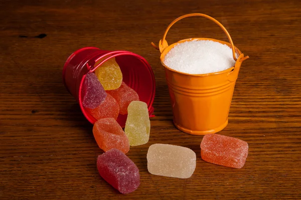 Small bucket with candy — Stock Photo, Image