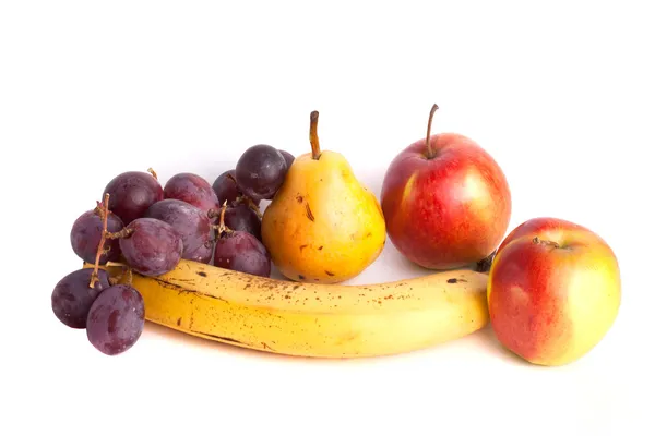 Muz, elma, üzüm üzerine beyaz izole — Stok fotoğraf