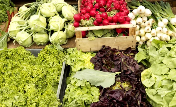 Verduras en un mercado —  Fotos de Stock