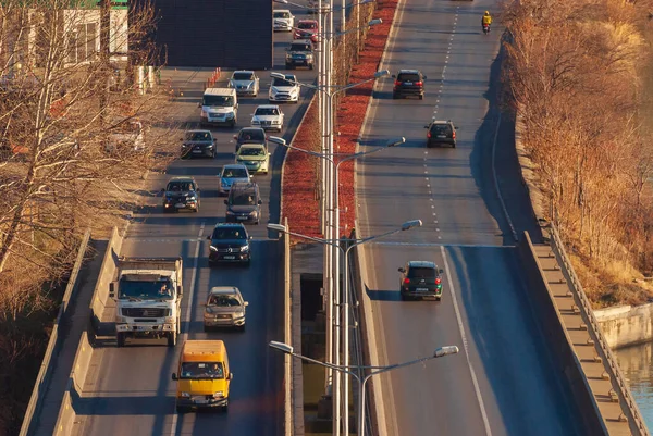 Georgien Tiflis Februar 2022 Verkehr Auf Den Straßen Der Stadt — Stockfoto