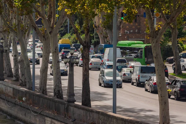 Gürcistan Tiflis Eylül 2022 Şehir Caddesinde Trafik — Stok fotoğraf