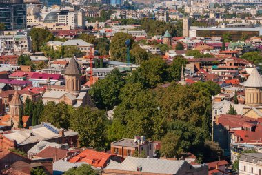 Gürcistan, Tiflis - 25 Eylül 2022 Tiflis 'i Akşam Görüşü. Georgia mı? Güzel Eski kasaba.