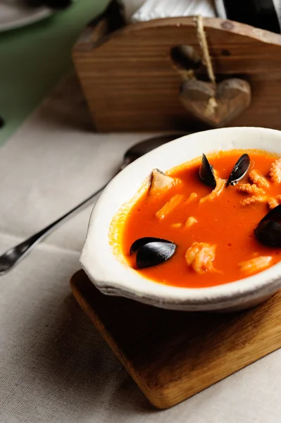 Bouillabaisse, Franse vissoep — Stockfoto